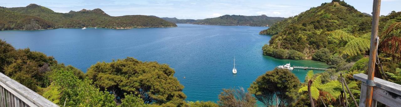 Boho Hill Apartment - Great Barrier Island Escape Okiwi Exterior photo